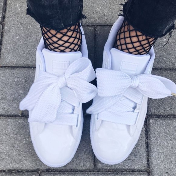 PUMA Athletic Basket Heart Patent Shoes - Picture 4 of 15